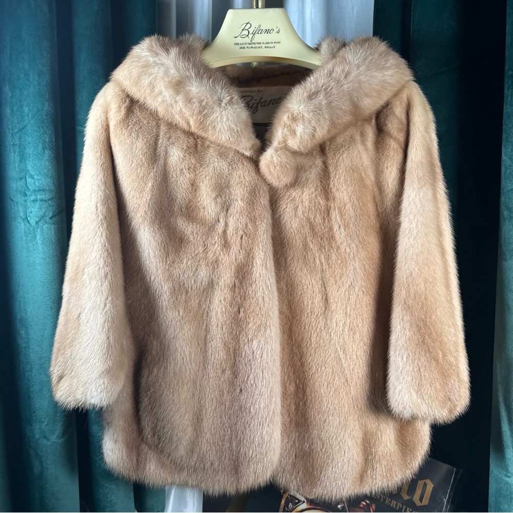 Vintage Bifano’s Dallas Gold Frost Mink Hooded Jacket Medium – 1981 Appraisal +